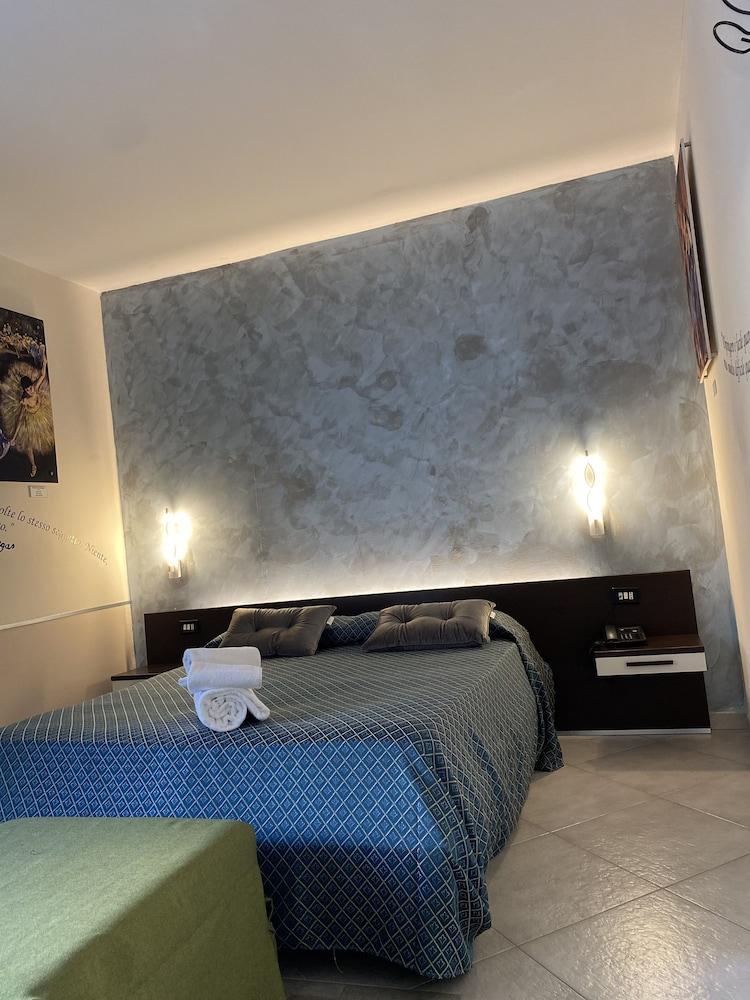 Maison Degas Gasthof 3*